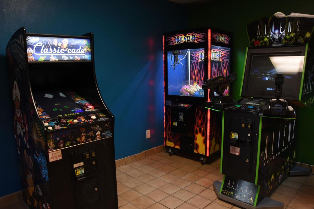 Woodside Dells Hotel & Suites Wisconsin Dells Εξωτερικό φωτογραφία