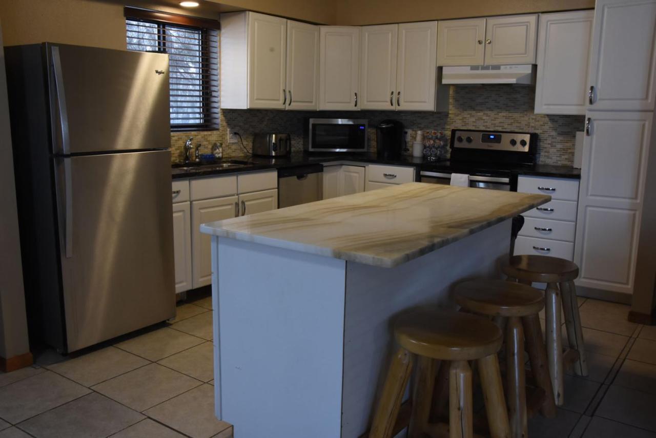 Woodside Dells Hotel & Suites Wisconsin Dells Εξωτερικό φωτογραφία