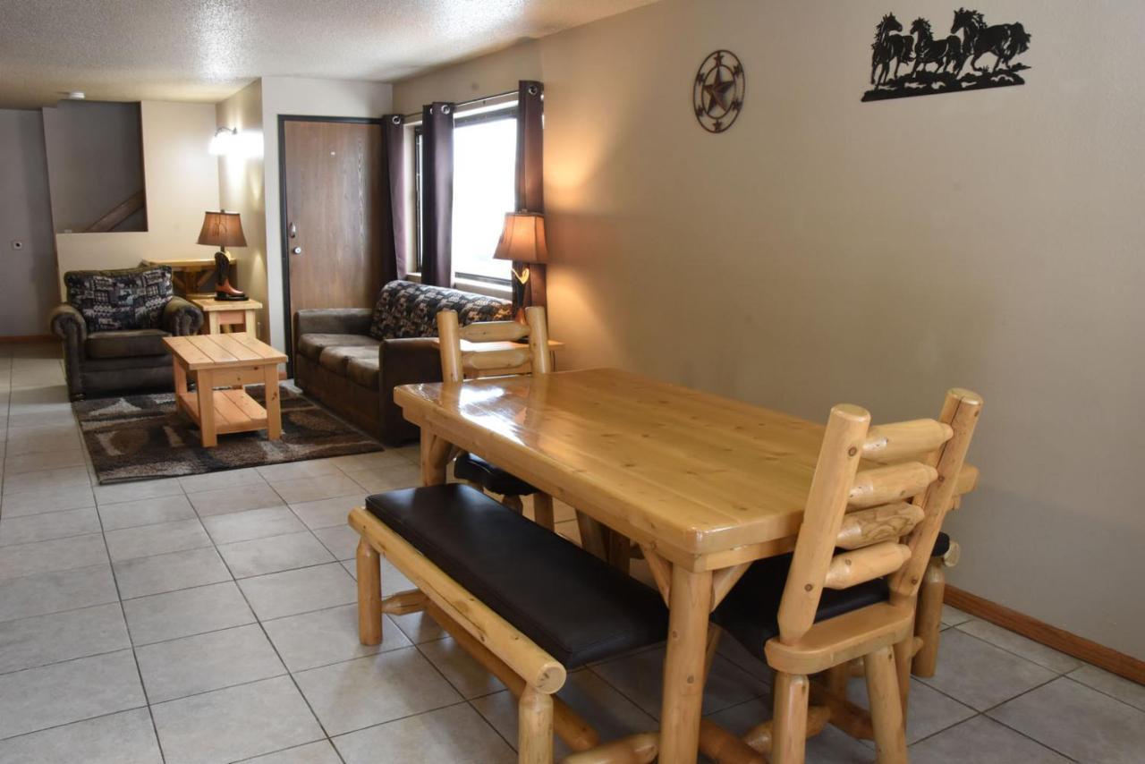 Woodside Dells Hotel & Suites Wisconsin Dells Εξωτερικό φωτογραφία