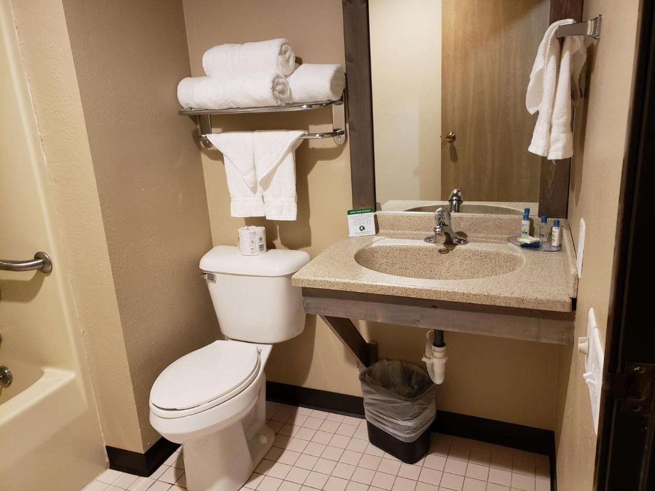 Woodside Dells Hotel & Suites Wisconsin Dells Εξωτερικό φωτογραφία