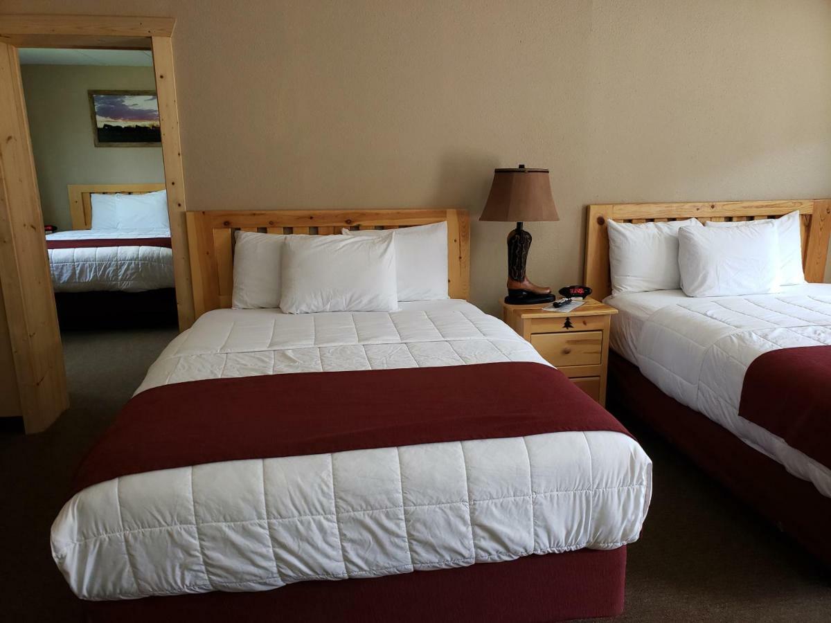 Woodside Dells Hotel & Suites Wisconsin Dells Εξωτερικό φωτογραφία